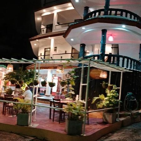 La Capannina Hotel Patong Extérieur photo