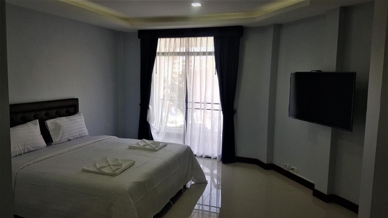La Capannina Hotel Patong Extérieur photo